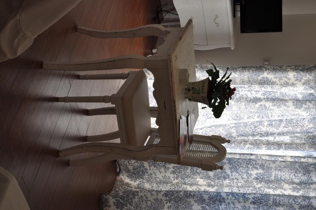 Bed and Breakfast Le stanze di Rebecca Rom Exterior foto